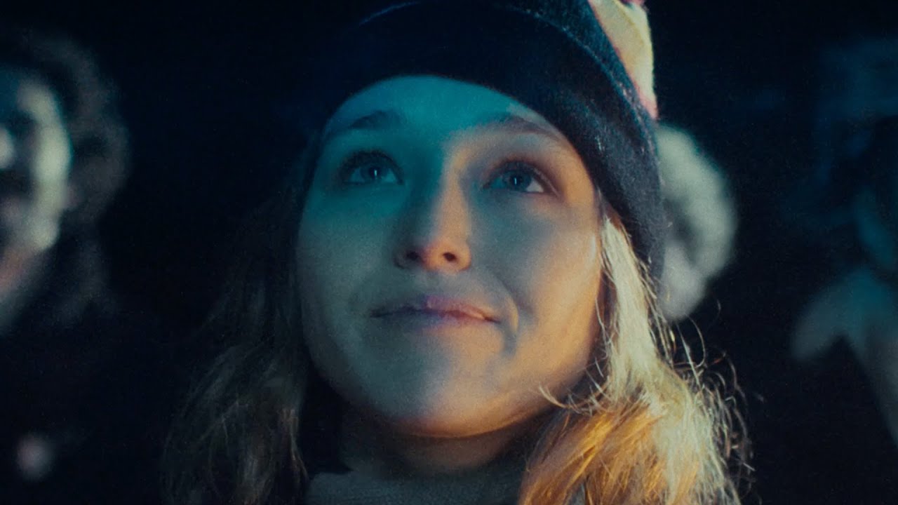 Black Country, New Road - 'Besties' (Official Video)